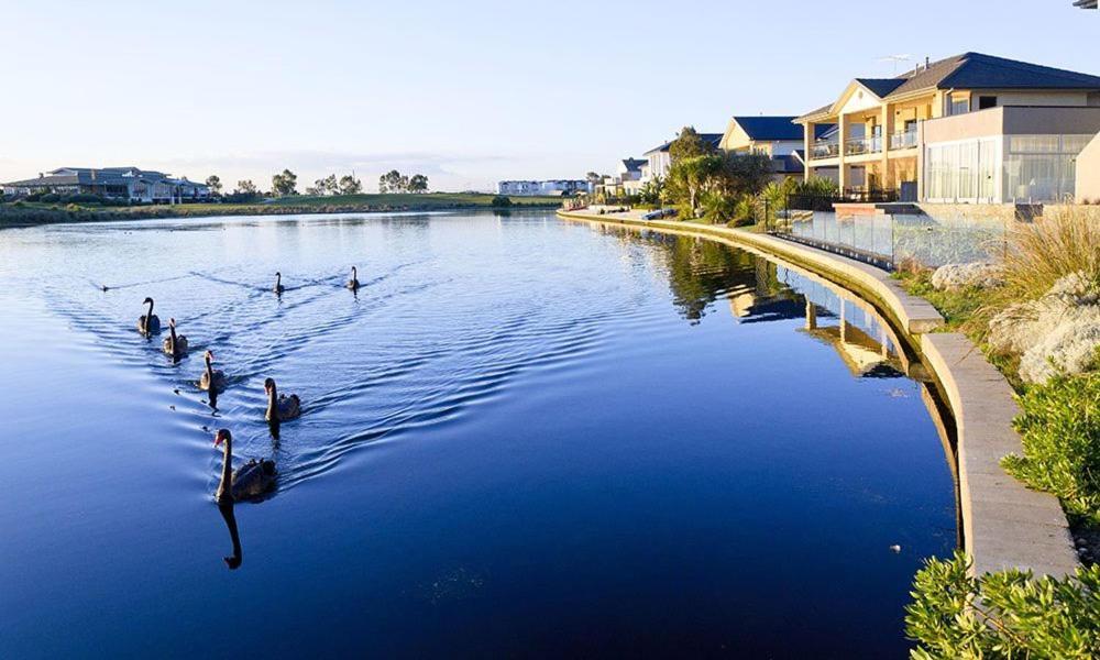 Melbourne Lakes Warm House المظهر الخارجي الصورة